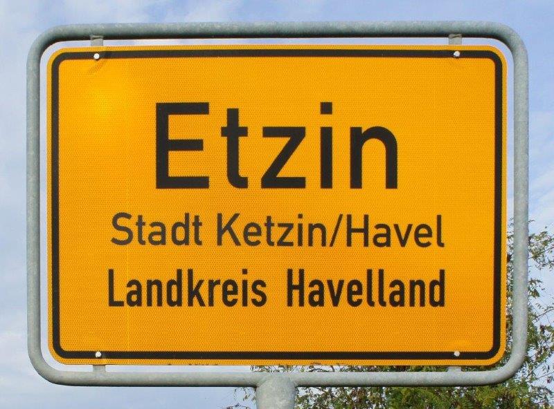 Ortseingangschild Etzin